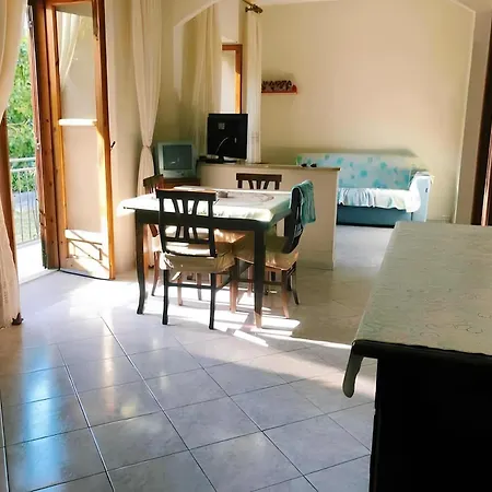Bilocale A Pochi Passi Dal Mare Apartment Badolato Marina